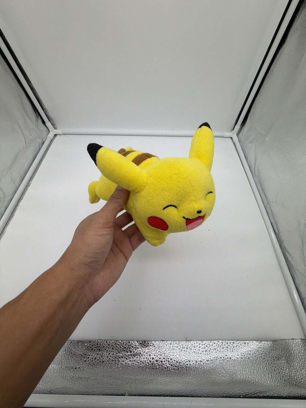 Tomy Pokémon Pikachu Running Smiling Laughing Stuffed Animal Plush